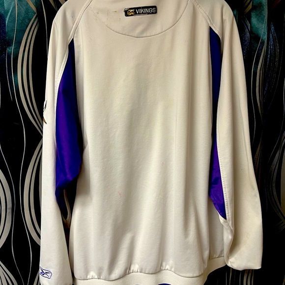 Super rare icy white Minnesota Vikings warmup jacket - Picture 2 of 2